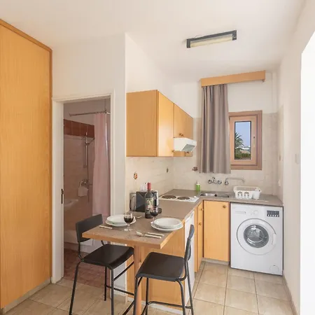 Pernera Nest Διαμέρισμα *