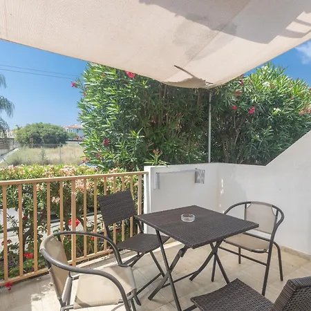 Pernera Nest Διαμέρισμα *