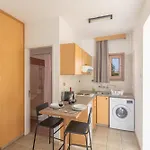 Pernera Nest Apartman *