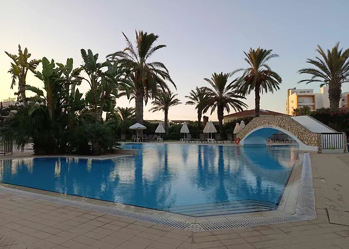 Apartament Pernera Nest *